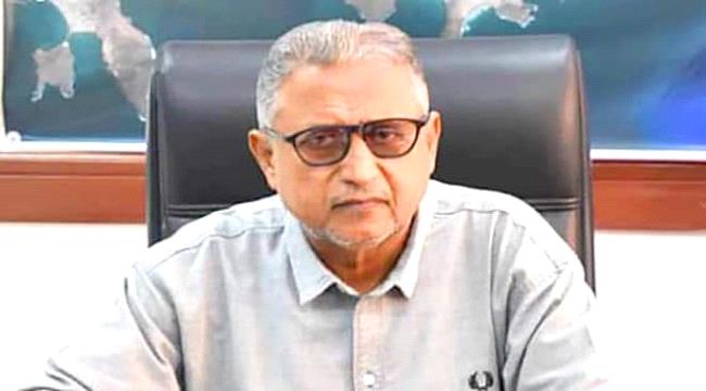 ثانوية د. محمد عبده غانم تشكر  قيادة صندوق النظافة وتحسين المدينة في عدن 