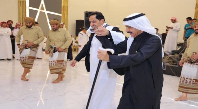 الوزير نايف البكري يحتفل بزواج نجله جهاد في مدينة جدة وسط حضور جماهيري لافت.."صور"