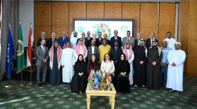 في خطوة تثير الجدل..قيادي حوثي يمثل اليمن في اجتماع عربي بمصر 