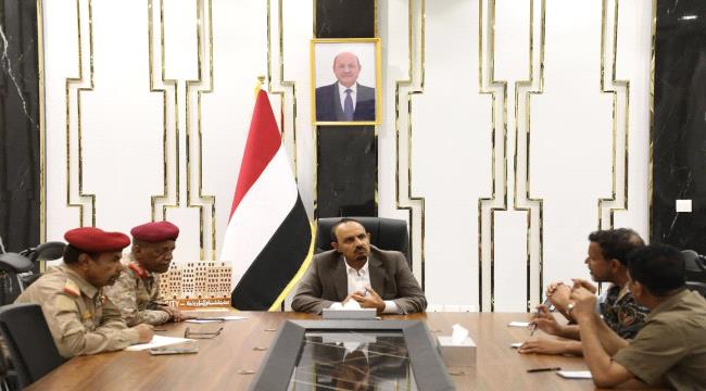 عاجل | اللجنة الأمنية بحضرموت تعقد اجتماعا استثنائيا وتؤكد على رفض التجنيد خارج المؤسسات الأمنية والعسكرية "بيان"