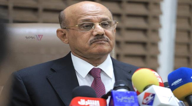 محافظ البنك المركزي اليمني يشيد بالدعم السعودي: "خطوة تسهم في تخفيف الأزمة وتعزيز الاستقرار الاقتصادي"