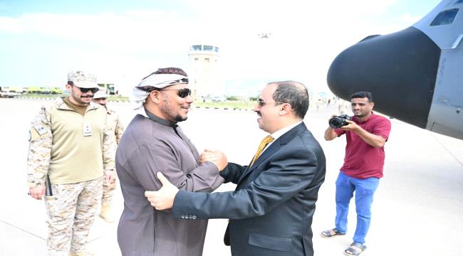 وزير الإعلام والثقافة والسياحة يزور أرخبيل سقطرى ويؤكد التزام الحكومة بتعزيز التنمية المستدامة