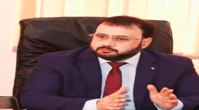 وزير الأشغال يشكل لجنة تحقيق فنية ويوقف مسؤولين في مشروع "جولة السفينة"بعدن 