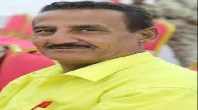 قائد حزام عدن الربيعي يوقف راتب نجل الصحفي العميد مقراط ويستبدله بآخر وشخصية عسكرية من أبين تعلن هذا الموقف 