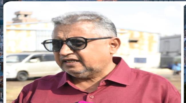 راشد يعزي الدؤودي بوفاة والده