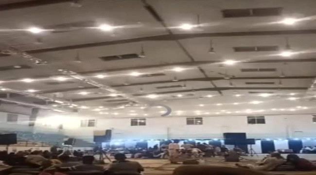 عاجل | مصادر مطلعة: وزير الشباب والرياضة يوجه بإيقاف مدير مكتب الشباب والرياضة في لحج بسبب تحويل الصالة الرياضية لإقامة الأعراس