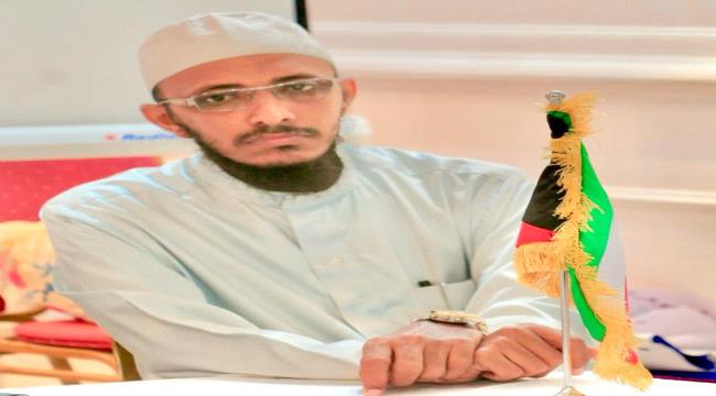  رئيس جامعة عدن يعين مستشارا له لشؤون الإغاثة والأعمال الإنسانية