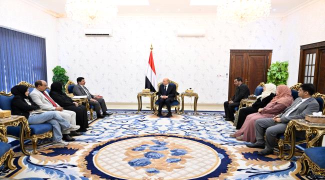 الرئيس العليمي يؤكد التزام الدولة بتقوية المؤسسات الضامنة لحقوق الانسان وانفاذ سيادة القانون 