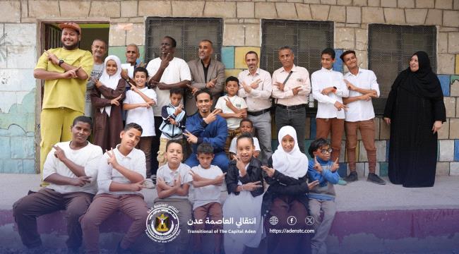 السقاف يشهد بطولة الكرة الطائرة بمدرسة مطهر الغرباني ويطّلع على احتياجات صفوف الصم والبكم في صيرة