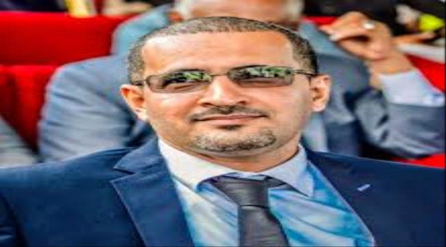 الدكتور امزربه يعزي العميد سامي السعيدي وفاة عمه شيخ علي السعيدي