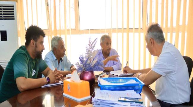 الجاوي و راشد قائد يناقشان خطط النظافة والتحسين في المعلا 