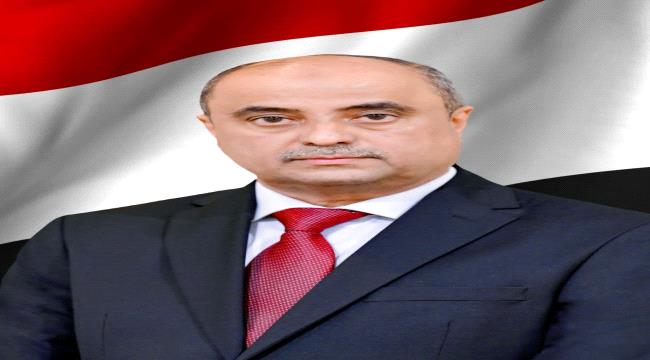 رئيس الوزراء يؤكد أن فرض أي جبايات أو رسوم خارج القانون جريمة مكتملة الأركان