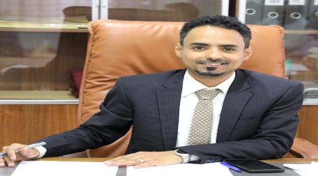 المخلافي يشيد بدور رئيس مجلس القيادة الرئاسي في الحفاظ على تماسك الدولة واستعادة هيبتها