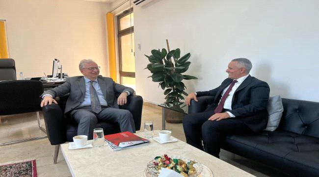 اليافعي يلتقي السفير الألماني ويؤكد دعمهم الحوار الجنوبي– الجنوبي في الرياض