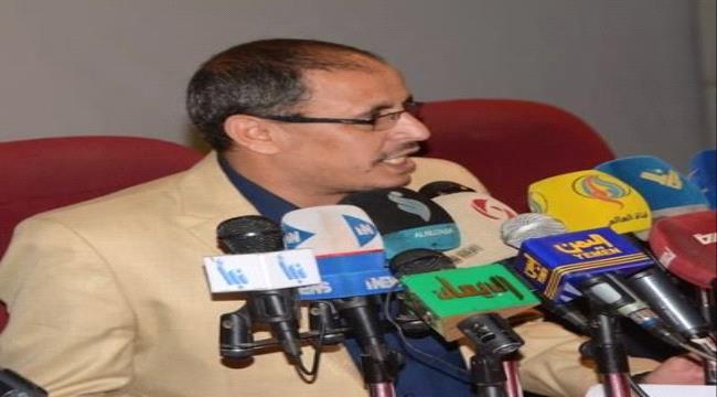 وزير حوثي يطالب وزارة الاتصالات بمراجعة ترخيص عمل موقعي يوتيوب و فيسبوك في اليمن وإغلاقهما 