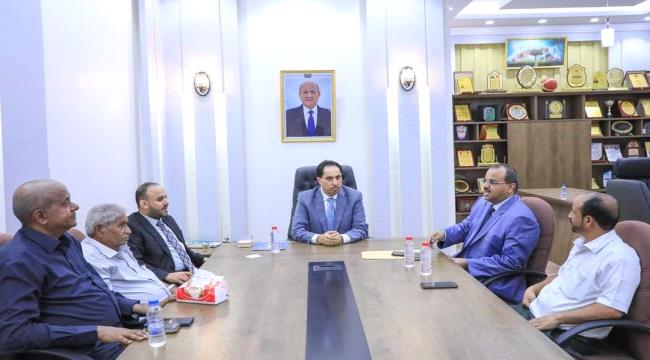 البكري يناقش مع محافظ البيضاء هموم الرياضة في المديريات المحررة