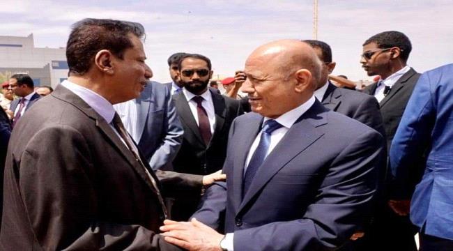 الرئيس العليمي يغادر المهرة 