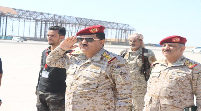 وزير الدفاع يعود إلى عدن بعد جولة خليجية مثمرة.."صور"