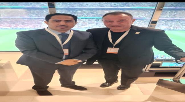 "شاهد بالصور"..وزير الشباب والرياضة يحضر مباراة الأهلي والاتحاد في السعودية