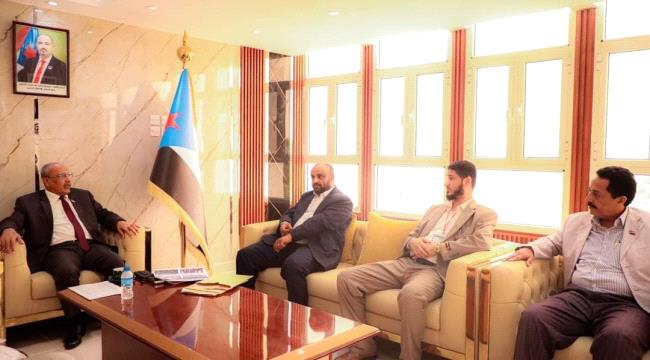 الكثيري يشيد بدور الاتحاد العام للجمعيات التعاونية السكنية بالعاصمة عدن