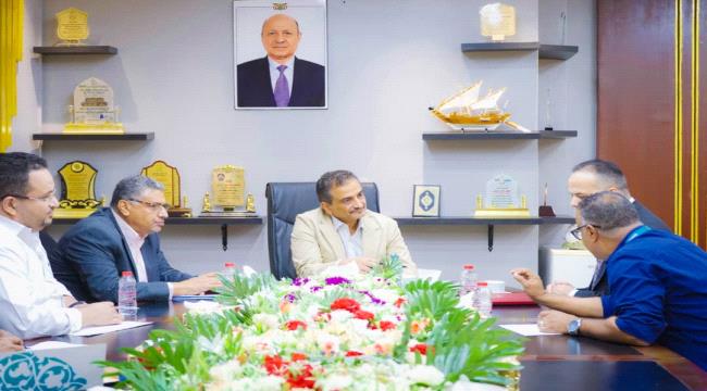 لملس : عدن تواجه تحديات كثيرة 