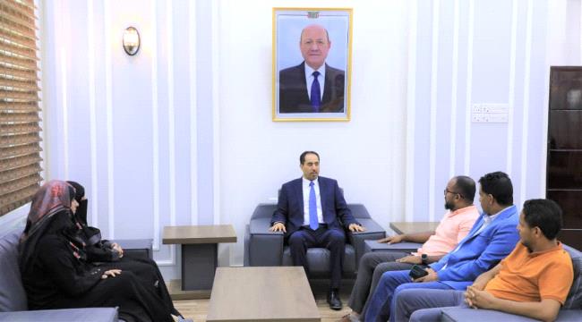 البكري يبحث تعزيز التعاون مع اللجنة الوطنية للثقافة والتربية والمعهد الوطني الديمقراطي