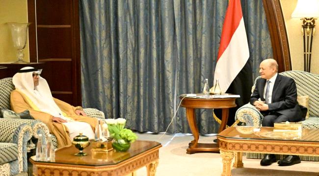 عاجل | تدخل إماراتي لحل الخلاف بين الرئاسي والانتقالي..(تفاصيل + صورة)