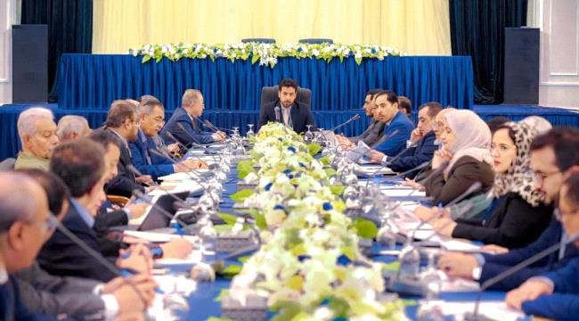 قرب إعلان مصالحة بين القوى والمكونات السياسية الداعمة للشرعية ونايف البكري يؤكد : مؤشر إيجابي واضح يحدد إتجاه بوصلة القوى الوطنية المتوافقة نحو مواجهة الانقلاب 