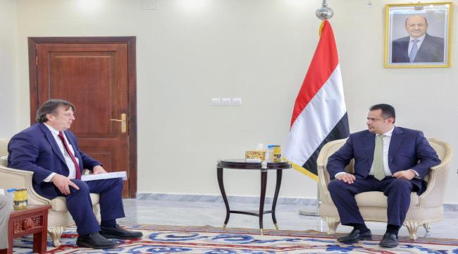 رئيس الوزراء يستقبل المنسق المقيم للأمم المتحدة في اليمن