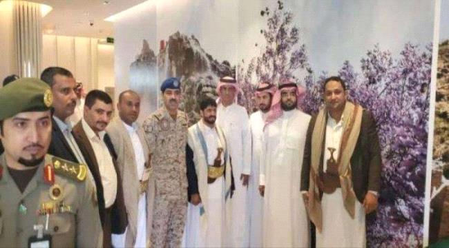 بينها صرف المرتبات ووضع جدول زمني لانسحاب القوات الأجنبية..وكالة دولية تكشف ما يجري مناقشته في مفوضات الحوثي والسعودية بالرياض