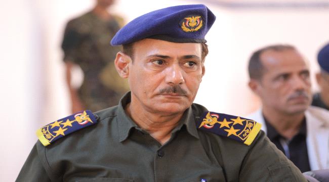 مدير عام التخطيط والتنظيم بوزارة الداخلية يعزي الملازم معاذ نصر محفوظ حسن بوفاة والدته