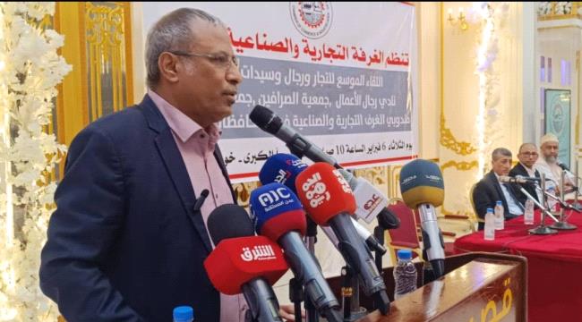 نائب الرئيس التنفيذي لكاك بنك يؤكد على خطورة التحديات التي تعيشها بلادنا ويطرق إلى أهم أسباب تدهور العملة المحلية