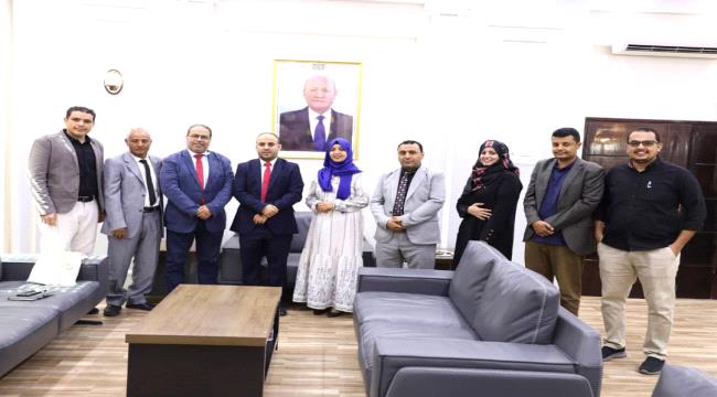 وزارة الشباب والرياضة واليونسكو يناقشان تمثيل اليمن في مؤتمر الشباب بتونس
