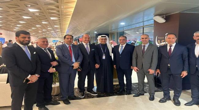 وزير الشباب والرياضة يشارك في حفل افتتاح بطولة كأس أسيا لكرة القدم.."شاهد صورا"