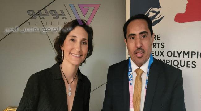 "صورة حصرية"..وزير الشباب والرياضة نايف البكري يلتقي وزيرة الرياضة الفرنسية