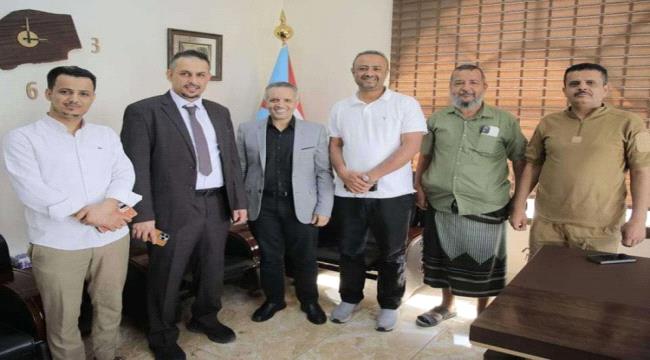 رئيس مجلس إدارة سماء مدينة الخليج العربي يلتقي نائب رئيس الهيئة الوطنية للإعلام الجنوبي