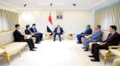 رئيس الوزراء يستقبل في عدن القائم بأعمال السفارة الصينية لدى اليمن ...