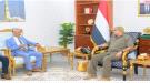طارق صالح في لقائه برئيس جامعة تعز: تكاتف المسؤوليات لخدمة #تعز  ...