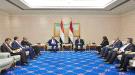 رئيس الوزراء يستعرض مع نظيره المصري العلاقات الأخوية وآفاق تنمية التعاون الثنائي في مختلف المجالات...