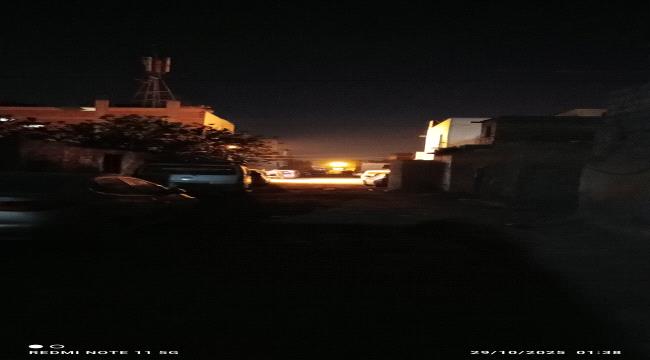 أهالي حي ملقاط يشكرون مدير كهرباء عدن سالم الوليدي والمهندس محمد نعمان على سرعة الاستجابة ...