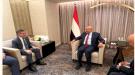 طارق صالح يبحث مع السفير الأمريكي الإصلاحات الاقتصادية وجهود مكافحة التهريب  ...