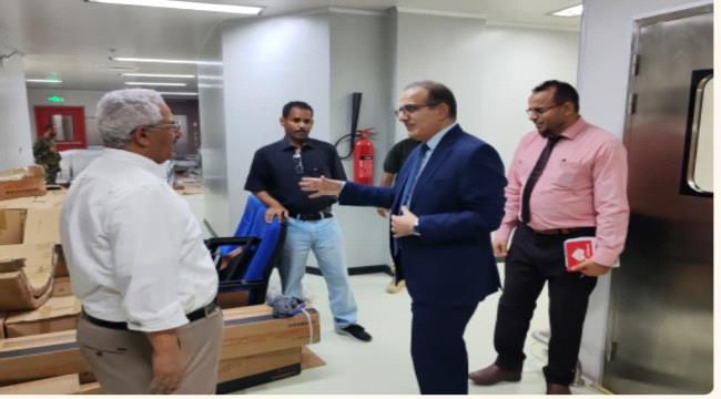 وزير الصحة يطّلع على سير التجهيزات النهائية لمختبر جودة الأدوية والأعمال الإنشائية بالهيئة العليا للأدوية ...
