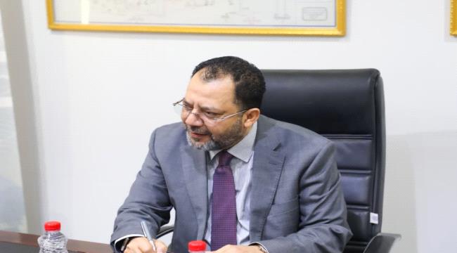 الكاف يضع معالجة القراءات الصفرية ضمن أولويات إصلاح قطاع الكهرباء في عدن ...