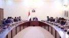 رئيس الوزراء يترأس في عدن اجتماعاً حكومياً لمراجعة مستجدات الأوضاع وخطط الاستجابة للتعامل مع التطورا ...