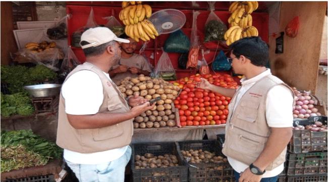 الصناعة تضبط معامل مياه ومخالفات تموينية في الأفران ومحال تجارية بمديريات عدن ...