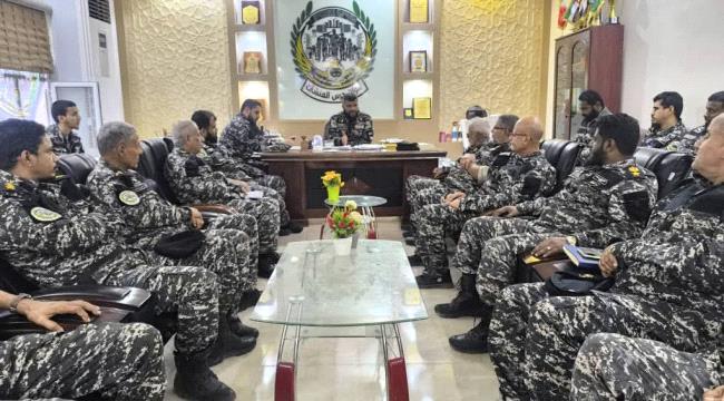 بن عفيف يترأس اجتماعا لمناقشة الخطة الأمنية لعيد الفطر  ...