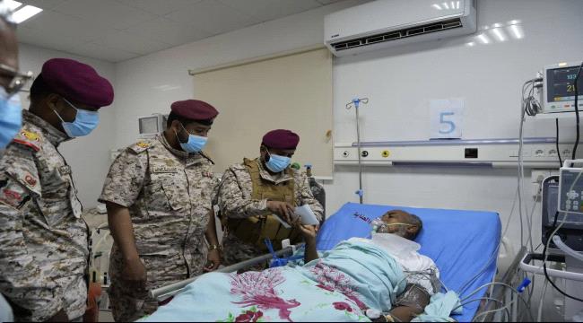 قوات درع الوطن تنفذ زيارة عيدية لمرضى مستشفى سيئون العام ...