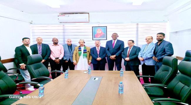 وزير النقل يناقش مع سلطات الطيران التنزانية تعزيز التعاون في قطاع النقل الجوي وتفعيل الرحلات المباشرة ...