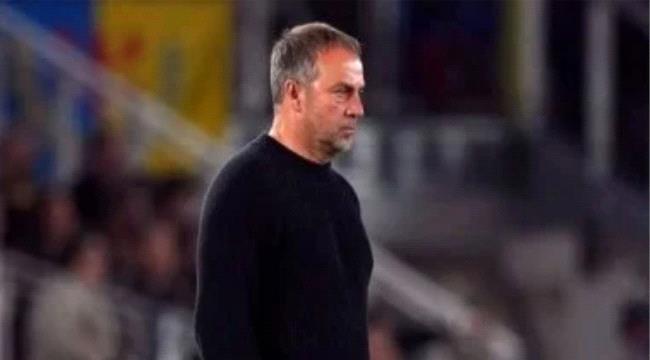 فليك يوافق على تمديد عقده مع برشلونة ...