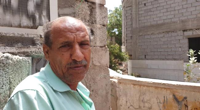 الإعلامي صالح العبيدي يعزي بوفاة المناضل فضل عبدالله مثنى في دار سعد بعدن ...